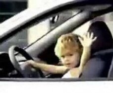 В Швеции четырехлетний малыш угнал у матери машину