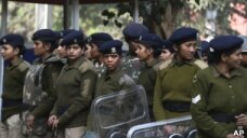 Для борьбы с изнасилованиями в Дели наймут женщин-полицейских