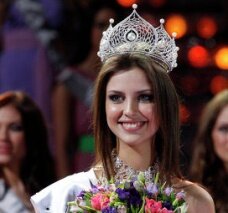 Мисс Россия - 2011 стала москвичка Наталья Кантемурова