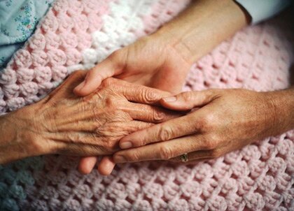 Пожилые люди помощь Пожилые люди помощь