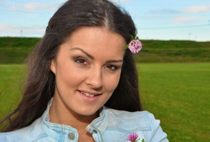 Почему сельских девушек манят огни большого города цветочек