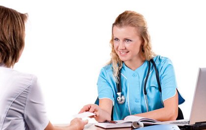 Наше здоровье в женских руках девушка Наше здоровье в женских руках девушка