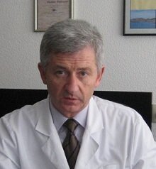 заведующий кафедрой неврологии и нейрохирургии БелМАПО Владимир Пономарёв
