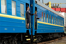 Киев приостановил продажу билетов в Крым