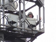 В Гомеле мужчину 15 часов уговаривали не прыгать вниз с вышки 