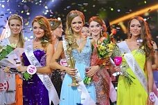 “Мисс Минск-2013” постеснялись лишать короны