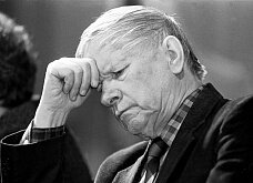 Штраф 18 млн за портрет Быкова