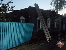 Нетрезвые пенсионерка с сыном погибли в пожаре под Хойниками