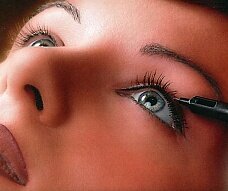 Облегчит или усложнит жизнь перманентный макияж?