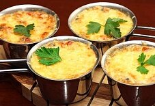 Жульен в горшочках