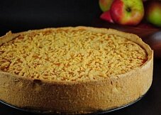 Творожно-яблочный пирог