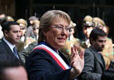 Главой Чили снова стала женщина
