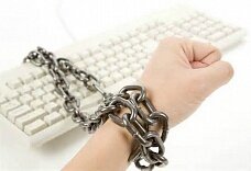 Китайские ученые: интернет - наркотик, и принимают его от одиночества