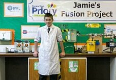 Британский подросток провел ядерную реакцию в школе