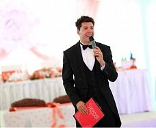 Секреты выбора ведущего на свадьбу