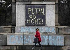 Янукович: “В Украине орудует банда фашистов”