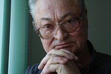 Умер белорусский классик Геннадий Буравкин