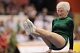 86-летняя спортсменка из Германии выступила на гимнастическом турнире