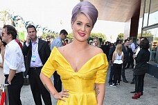 Келли Осборн выпустит линию одежды для девушек с формами