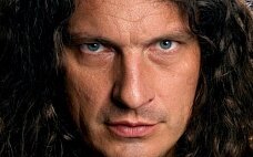 Кузьма Скрябин назвал Путина "резиновой свиньей"