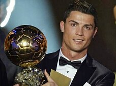 Роналду – самый прибыльный футболист 2013
