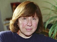 Светлану Алексиевич наградили за пропаганду гуманизма