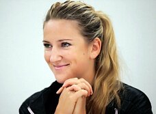 Азаренко вынуждена отказаться от статуса второй ракетки