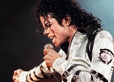 Фанаты отсудили компенсацию за смерть Майкла Джексона